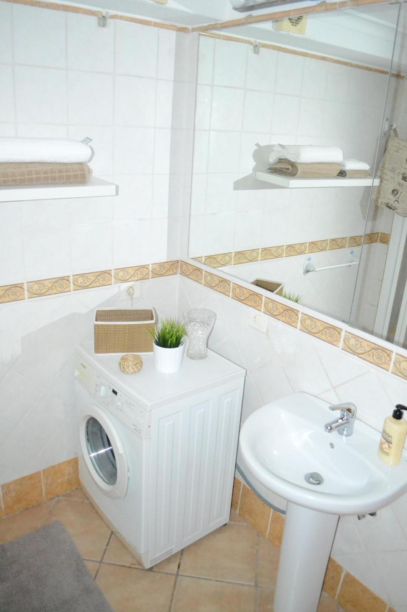 Chic Apartment In Playa Paraiso 아데제 외부 사진